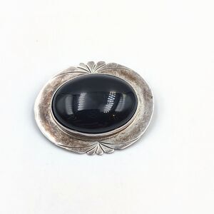 Vintage Native American Navajo D. Chavez Sterling Silver 925 Black Onyx Brooch